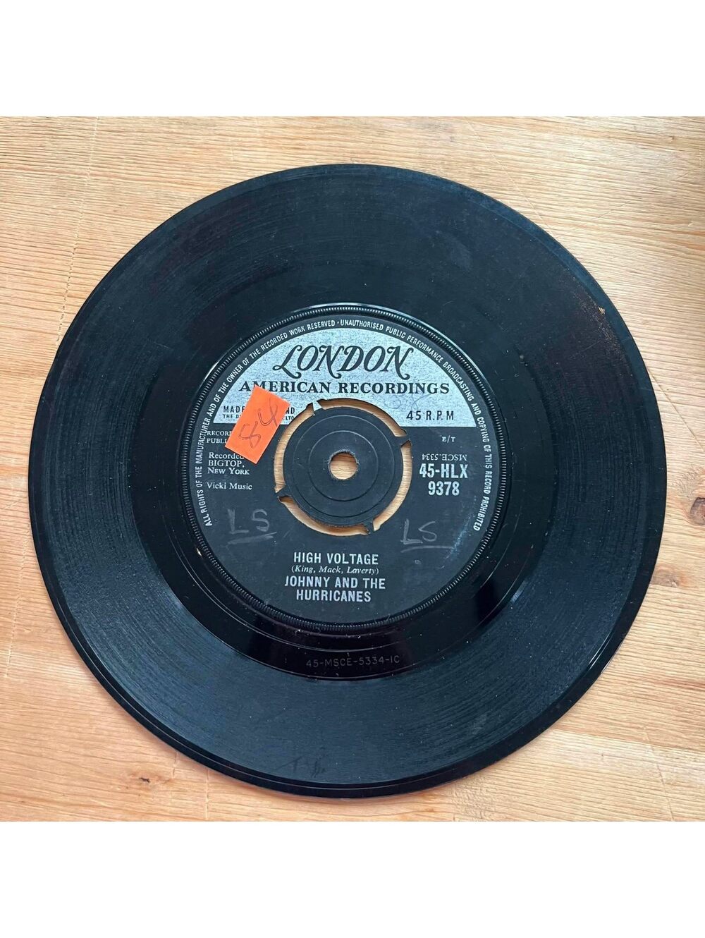 Johnny and The Hurricanes - High Voltage/Old Smokie 45rpm VG+ R07